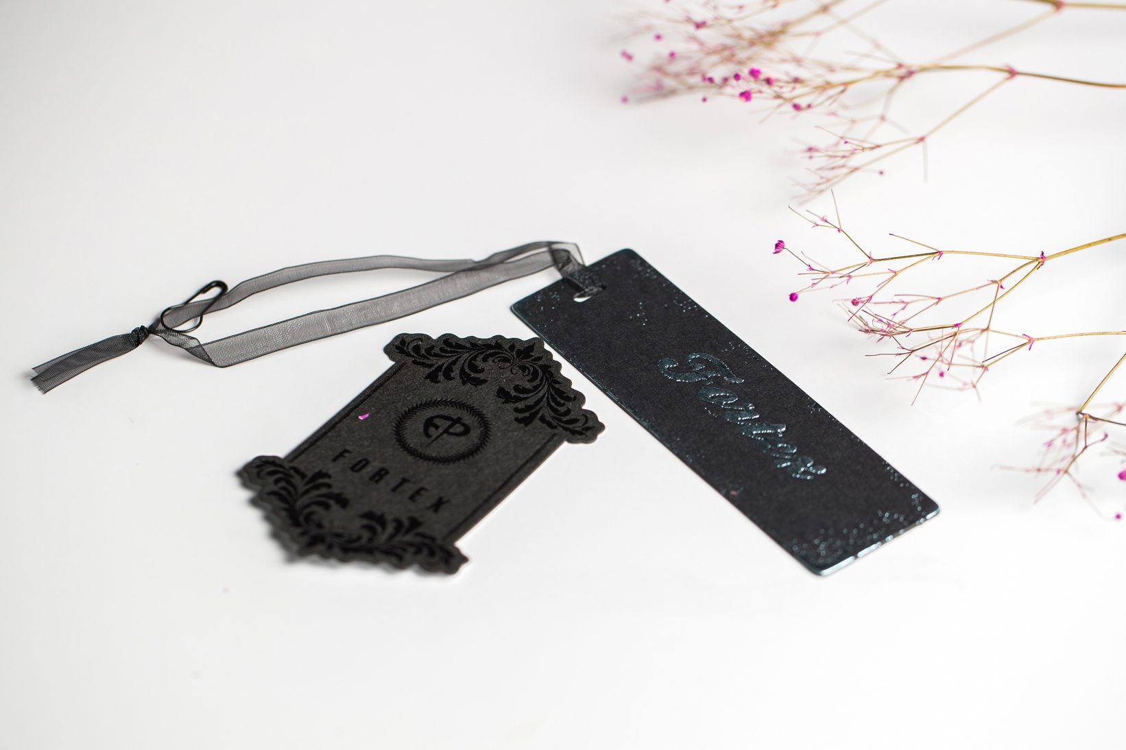 Custom Cloth Tag Printing